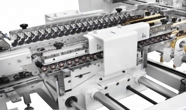 Plegado en frío de la velocidad del punto 4&6 y máquina del pegado para la caja del cartón