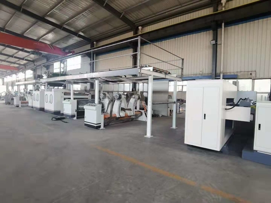 cadena de producción de la cartulina acanalada 15T con el grueso de papel 2-6m m