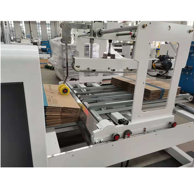Alimentación automática de la succión del vacío de Gluer 1000m m de la carpeta de la caja del cartón