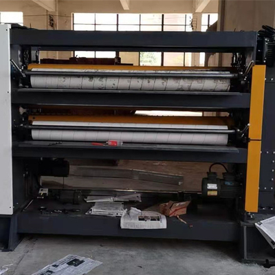 El cortador modelo de 1800 Double NC acanaló la cadena de producción de la cartulina