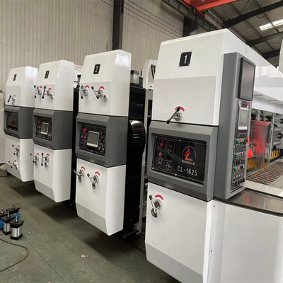 Impresora acanalada de Flexo del cartón del control del PLC del ISO con ranurar el apilador que corta con tintas