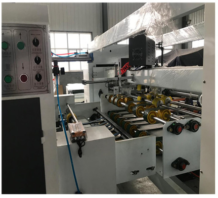 Máquina de costura de caja corrugada totalmente automática de alta velocidad para cartón de papel