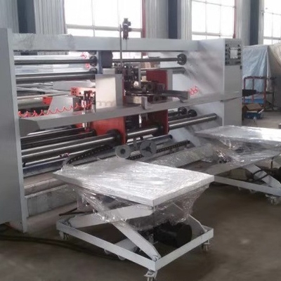 Máquina de costura de cajas de cartón de cadena de alta velocidad para embalaje y envío