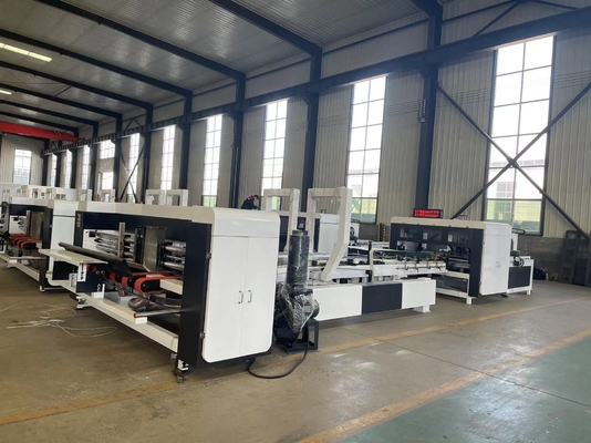 Máquina informática para la producción de cartón
