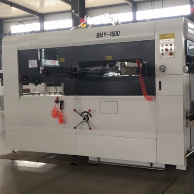Máquina de corte por muela de cartón corrugado blanco/gris controlada por PLC de precisión