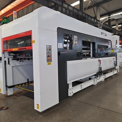 1300/1500mm Precisión de control PLC de cartón corrugado máquina de corte a presión