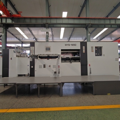 11kw Control PLC Preciso Alta Velocidad Min 8mm Corrugado de cartón de corte a presión