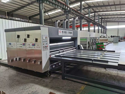 Una máquina acanalada completamente automática Slotter de la caja del color