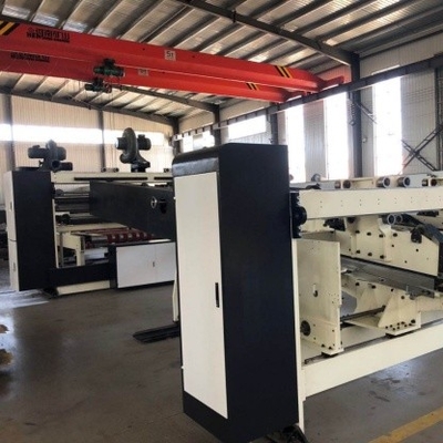 Gluer de carpeta de flexo computarizado con alta precisión de impresión ± 0,5 mm y rodillo de anilox Haili