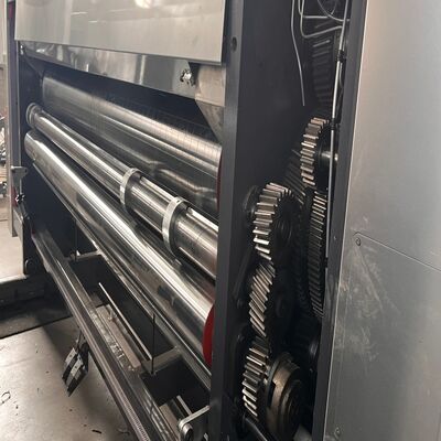 Máquina de impresión flexográfica de cartón ondulado con doble ranura