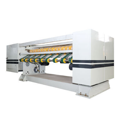 Servo motor de accionamiento principal 22 KW línea de producción de cartón corrugado máquina de corte NC con precisión de corte ± 1 mm para la producción