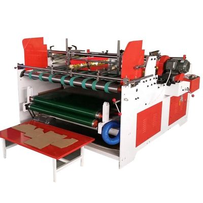 Hoja semi automática de la cartulina acanalada que hace la máquina para el pegado del plegado en abanico del cartón